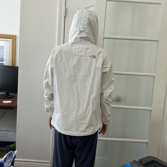 Women’s North Face Rain jacket - Picture 3 of 7